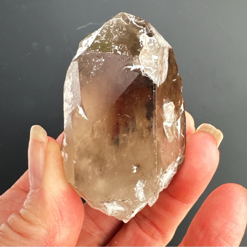 559.90 Carats Smoky Quartz Crystal - Picture 10 of 17